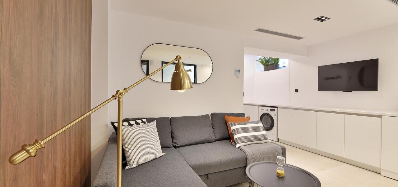 Phaedrus Living City Center Luxury Flat Skoufa Atena Exterior foto